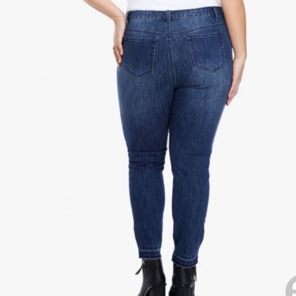 NWT! FTF Asher patchwork distressed jeans size 24 - Picture 2 of 8